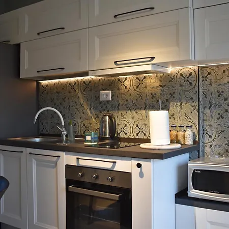 Apartment Fit Five Tirana